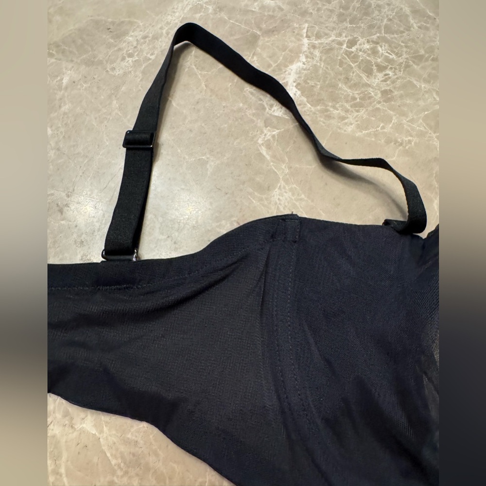 SKIMS ULTRA FINE MESH STRAPLESS BRA 34H - Picture 15 of 15